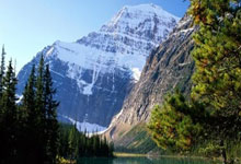 克罗地亚主场艰难战胜斯洛伐克，排名小组第二