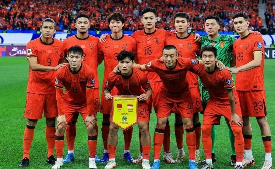 星空体育中国官网-现场广播宣布，中国男足U16vs韩国U16现场观众为6781人
