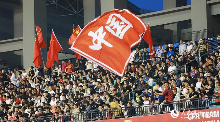 现场广播宣布，中国男足U16vs韩国U16现场观众为6781人