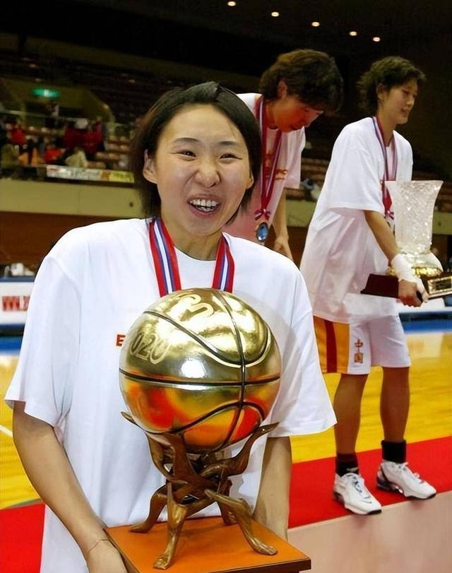 星空体育中国官网-苗立杰成第四位入选FIBA名人堂的中国球员的简单介绍