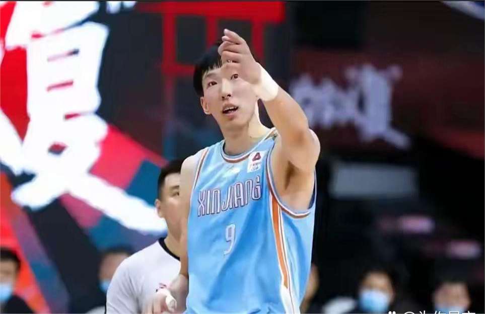 周琦15+9首钢胜深圳郭艾伦40分广州不敌北控